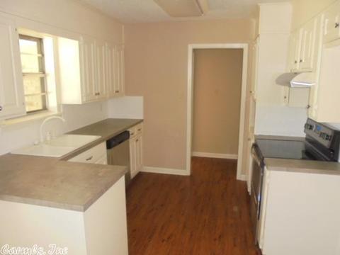 7230 Rustic Cir, Pine Bluff, AR 71603 photo 13