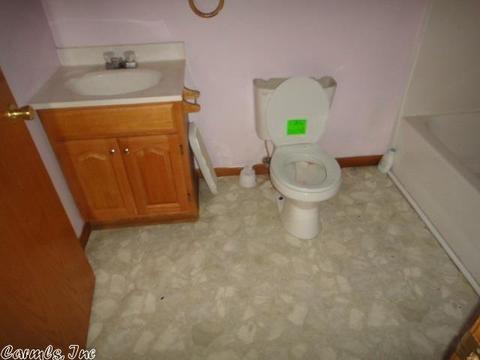 608 E Dewitt Henry Dr, Beebe, AR 72012 photo 9