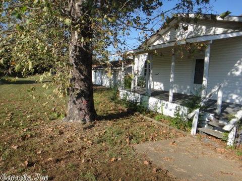 608 E Dewitt Henry Dr, Beebe, AR 72012 photo 2