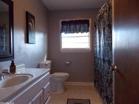 108 S Holly St, Beebe, AR 72012 photo 11