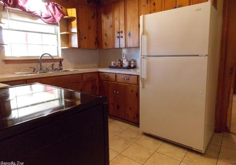 108 S Holly St, Beebe, AR 72012 photo 5