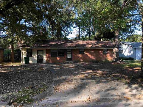 2301 W 38, Pine Bluff, AR 71603 photo 1