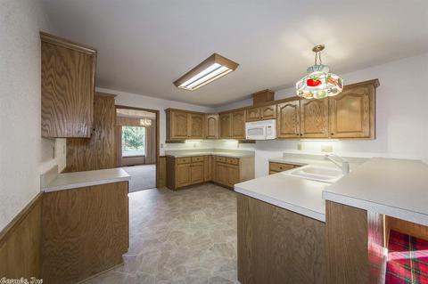 955 Pickthorne, Cabot, AR 72023 photo 16