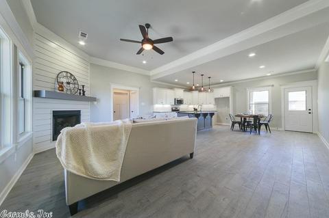 806 Mango Loop, Austin, AR 72007 photo 5