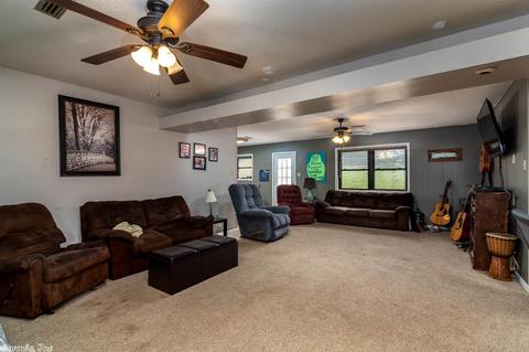915 Teresa Dr, Benton, AR 72015 photo 5