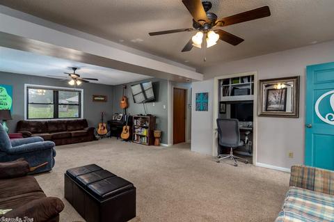 915 Teresa Dr, Benton, AR 72015 photo 8