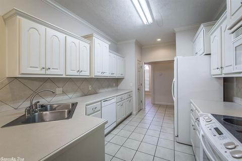 160 Grapevine, Conway, AR 72034 photo 18