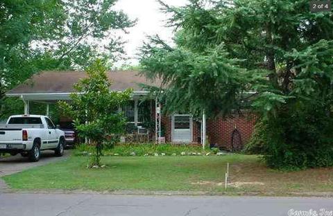 421 Angus St, Conway, AR 72034 photo 1