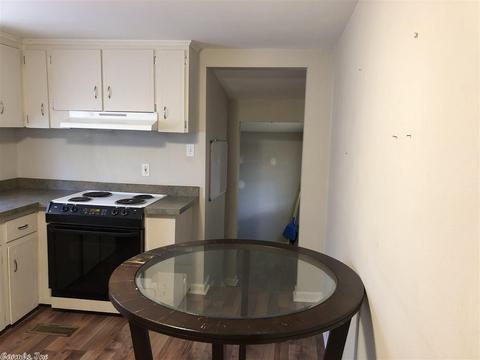 3022 Whispering Oak St, Bryant, AR 72022 photo 5