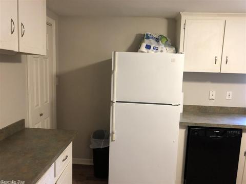 3022 Whispering Oak St, Bryant, AR 72022 photo 3