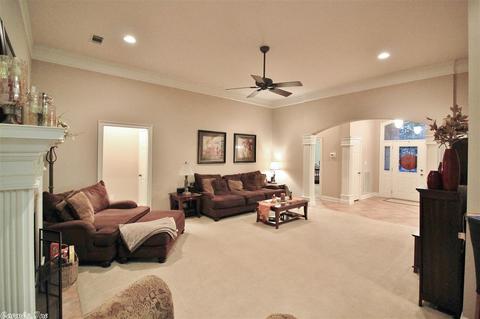 615 Colonial Dr, Bryant, AR 72022 photo 12