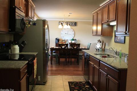 3645 Breezy Cir, Conway, AR 72032 photo 4