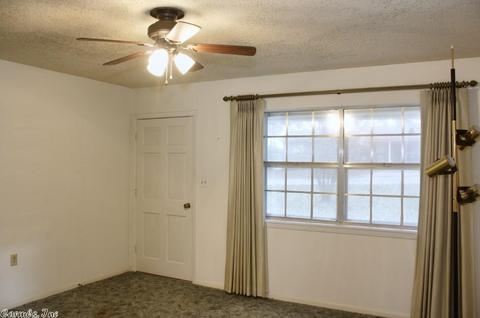 142 Oak Forrest Loop, Searcy, AR 72143 photo 2