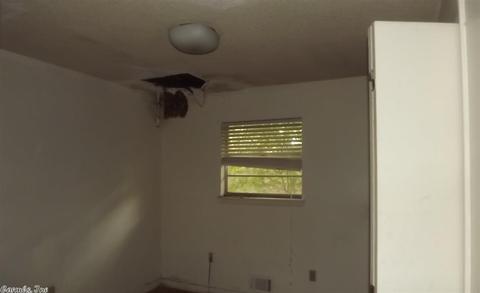 14 King Richard Cv, Pine Bluff, AR 71603 photo 9