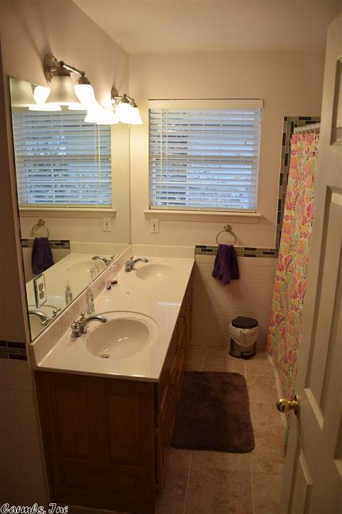 3100 Greenbrier Dr, Benton, AR 72015 photo 9