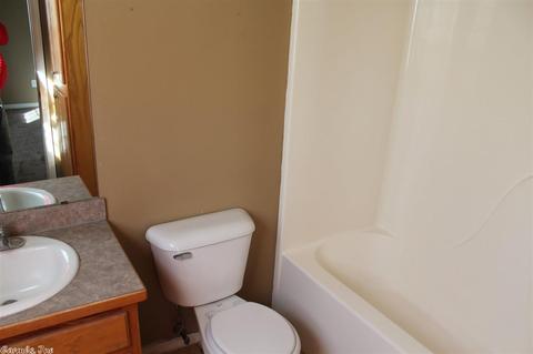 1107 S Cedar St, Hope, AR 71801 photo 15