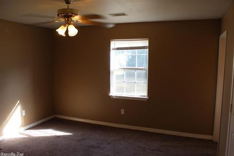 1107 S Cedar St, Hope, AR 71801 photo 18