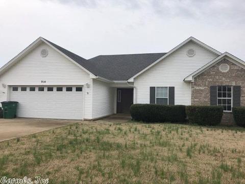 914 April Ln, Beebe, AR 72012 photo 1