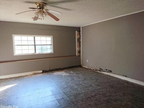 4315 Donham Rd, Pine Bluff, AR 71603 photo 8