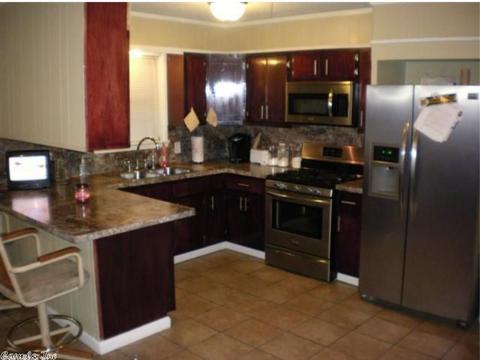 1304 Arrowhead Pl, Pine Bluff, AR 71603 photo 3