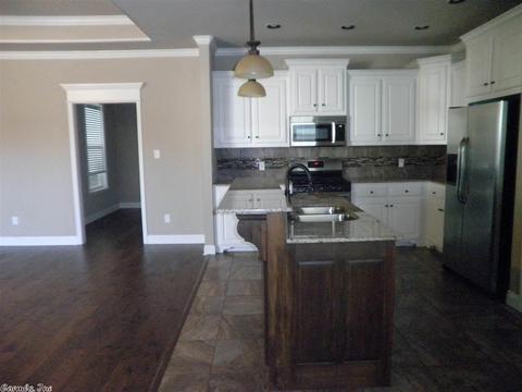 304 Prospect Park Loop, Bryant, AR 72022 photo 11
