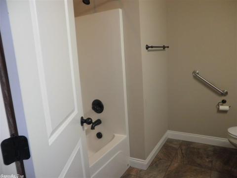 304 Prospect Park Loop, Bryant, AR 72022 photo 22