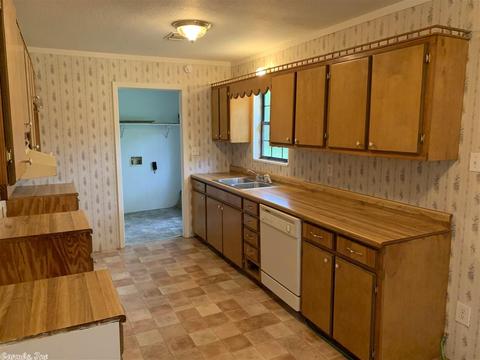 103 E Fox St, Beebe, AR 72012 photo 12