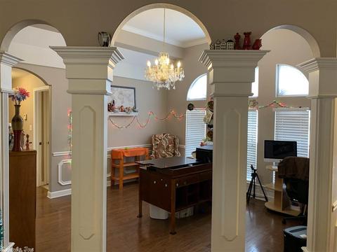 106 Farah, White Hall, AR 71602 photo 6