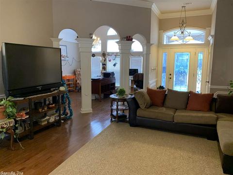 106 Farah, White Hall, AR 71602 photo 5
