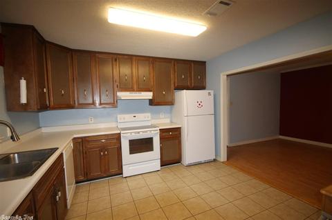 308 Fairway, Conway, AR 72034 photo 9