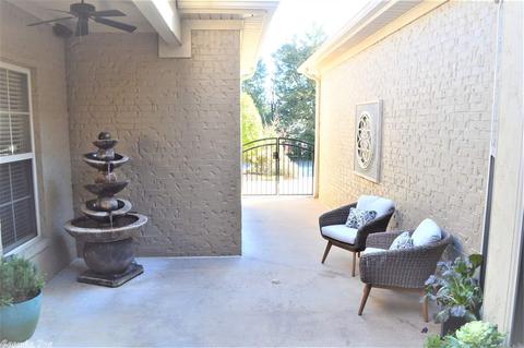 845 Chapel Hill Dr, Conway, AR 72034 photo 2