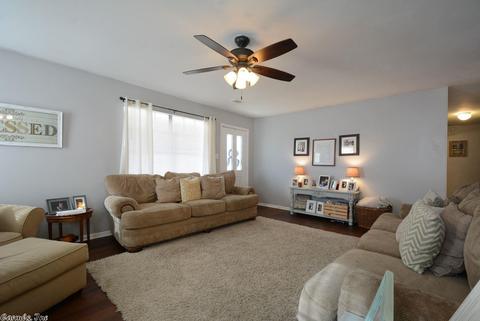 1720 Tudor Loop, Benton, AR 72019 photo 4