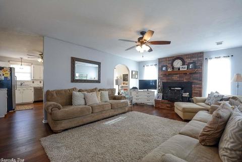1720 Tudor Loop, Benton, AR 72019 photo 6