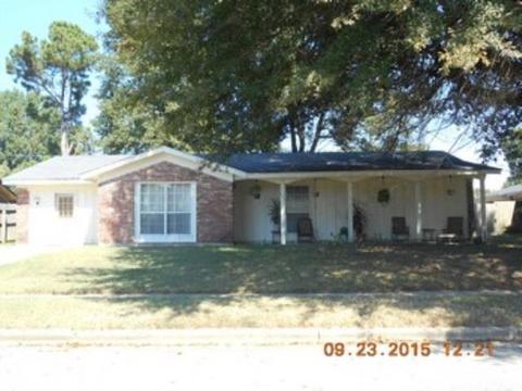 103 W 35th Ave, Pine Bluff, AR 71601 photo 1