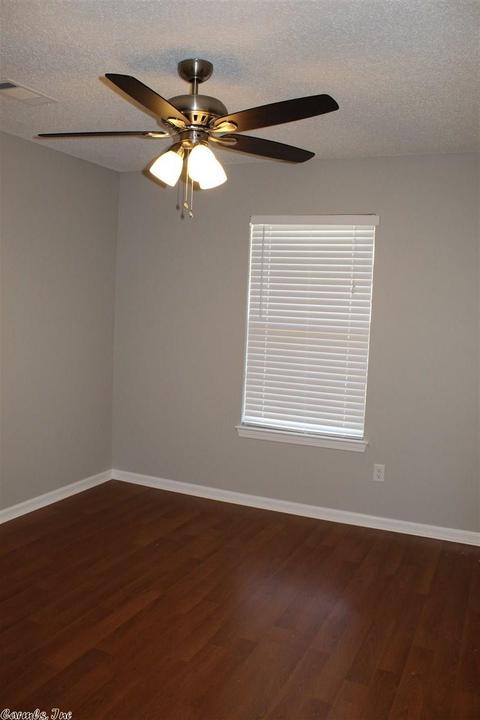 528 N N Smt, Benton, AR 72015 photo 16