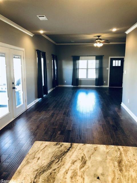 2703 Oakbrook Cv, Benton, AR 72015 photo 4