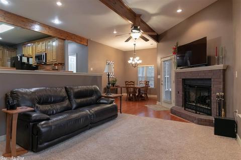 3 Pine Mountain Dr, Conway, AR 72034 photo 1