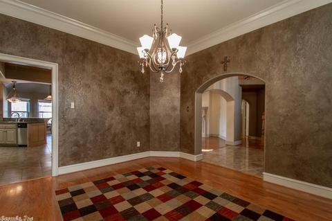 804 Colonial Dr, Bryant, AR 72022 photo 14
