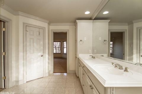 804 Colonial Dr, Bryant, AR 72022 photo 23