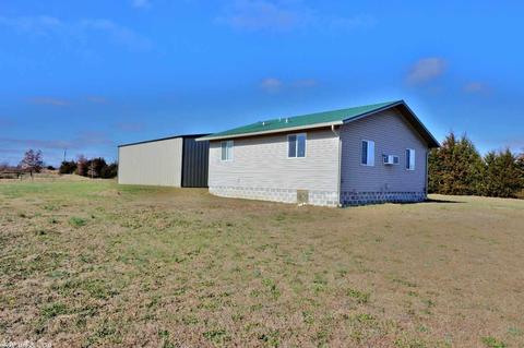 289 Rogers Rd, Romance, AR 72136 photo 3