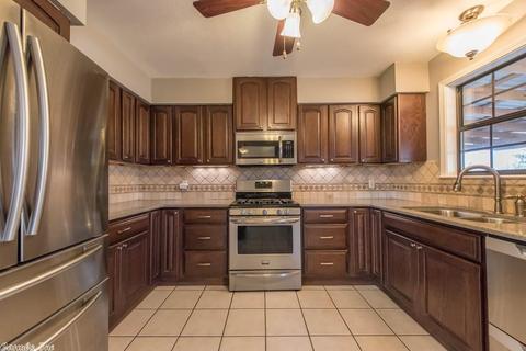 9110 Roman Ln, Jacksonville, AR 72076 photo 11