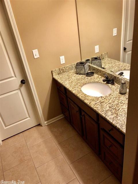 1826 Milburn, Benton, AR 72015 photo 14
