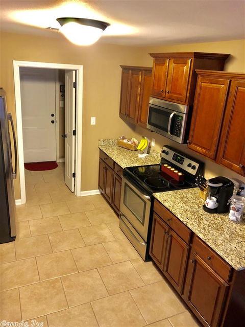 1826 Milburn, Benton, AR 72015 photo 9