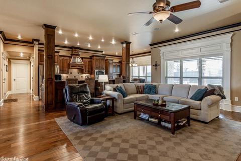 705 Fieldstone Ln, Conway, AR 72034 photo 3
