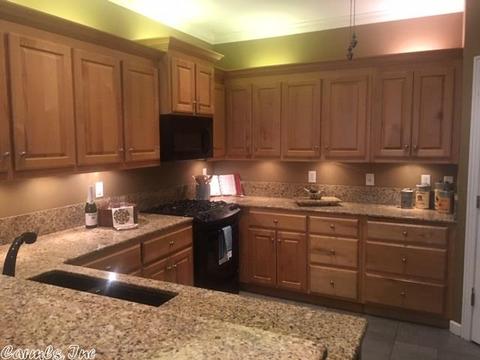 520 Colonial Dr, Bryant, AR 72022 photo 17