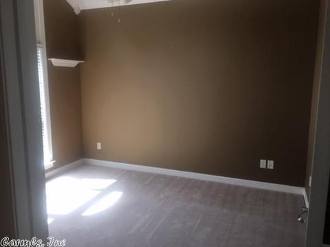 520 Colonial Dr, Bryant, AR 72022 photo 24