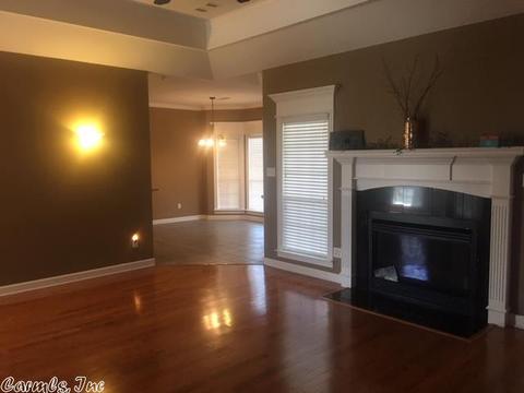 520 Colonial Dr, Bryant, AR 72022 photo 9
