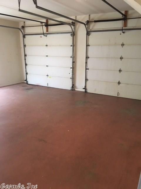 520 Colonial Dr, Bryant, AR 72022 photo 32