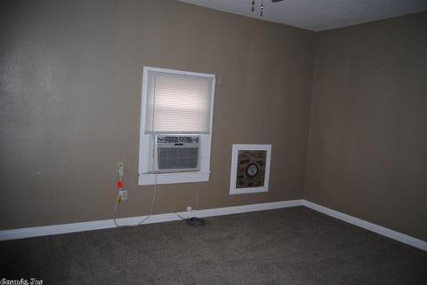 305 Walnut, Marshall, AR 72650 photo 8