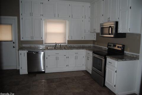 305 Walnut, Marshall, AR 72650 photo 17